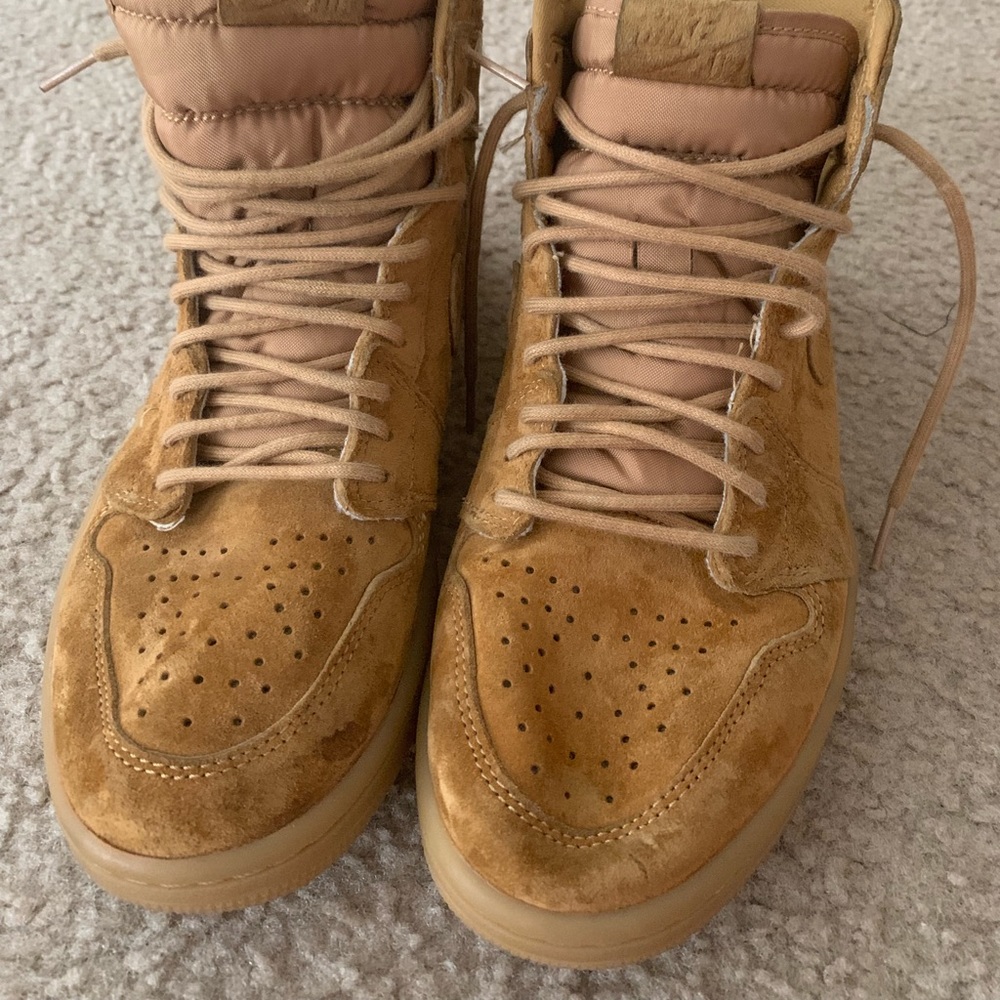 Nike Jordan 1’s